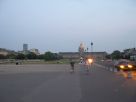  Les Invalides un soir d'été 2003. Au loin, la Tour Montparnasse.